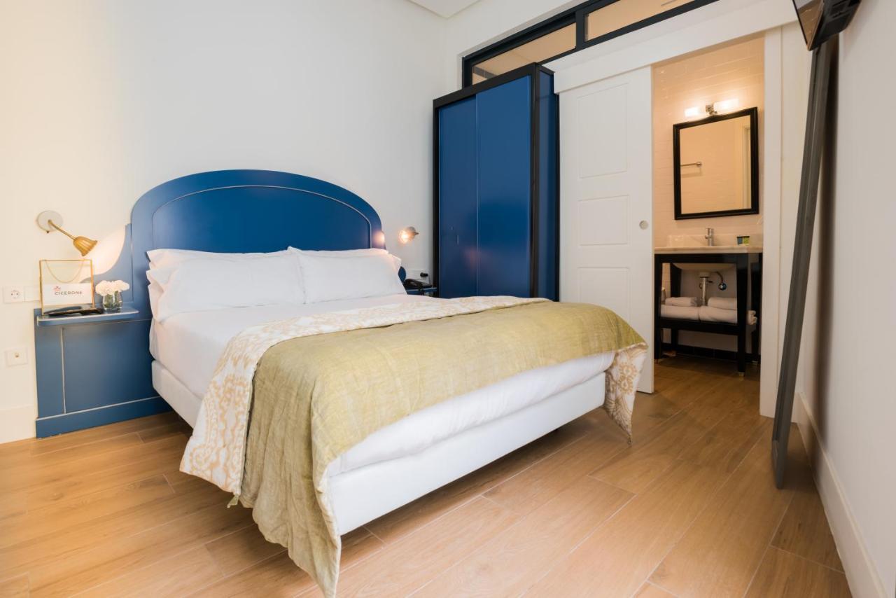 Nuea Cicerone Hotel เซบีญา ภายนอก รูปภาพ